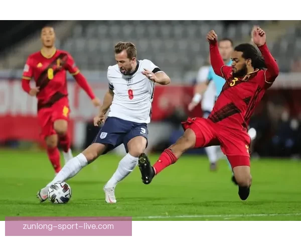 世界杯竞猜游戏盛宴开启，与你一起挑战最强足球预测，赢取丰厚大奖！